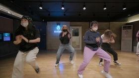 跳舞成人群舞视频大全,热门群舞视频大盘点