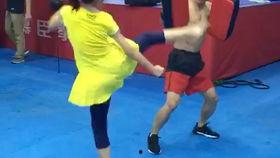 成人打拳击上课视频