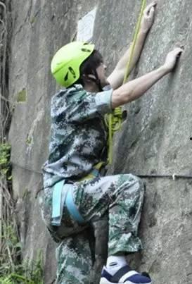 内江成人攀岩比赛视频,激情四溢，挑战极限的巅峰对决